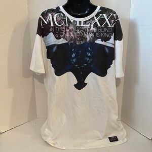 Akoo White and Black Graphic Tee 3XL